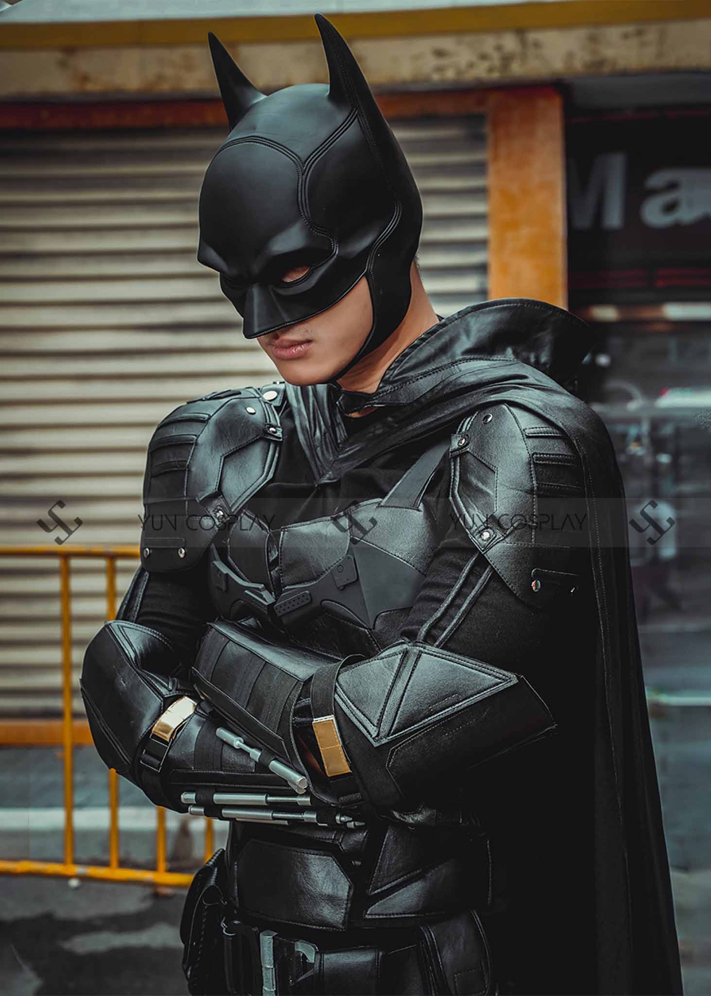 OneHeroSuits -OneHeroSuits Nguoi doi Batman 8